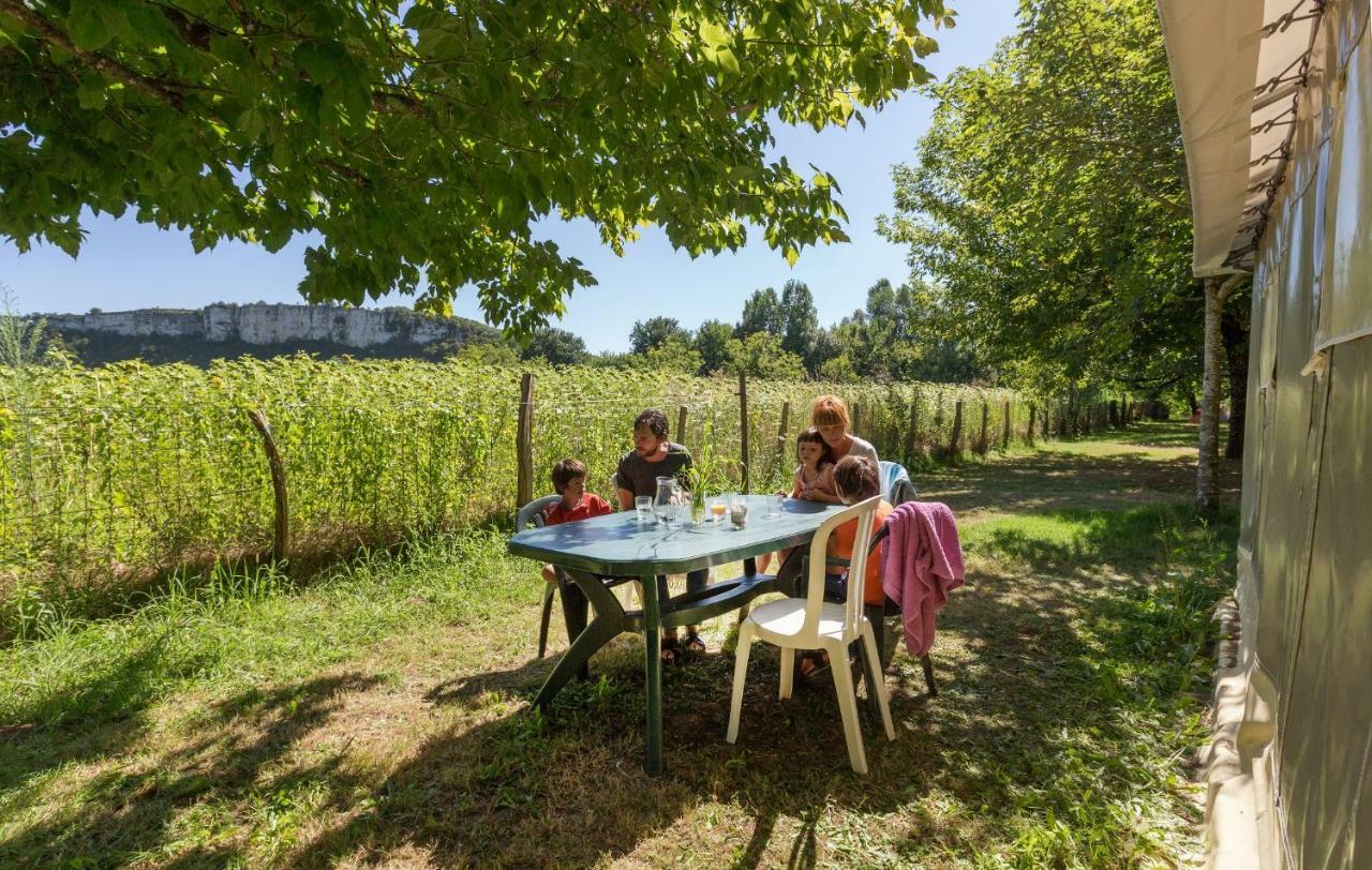 Camping La Plage Lot Vallee De La Dordogne Rocamadour Meyronne Exterior foto