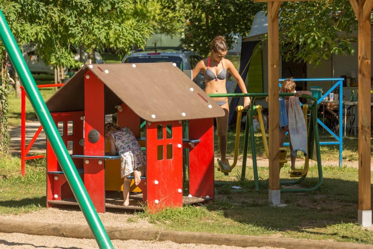 Camping La Plage Lot Vallee De La Dordogne Rocamadour Meyronne Exterior foto